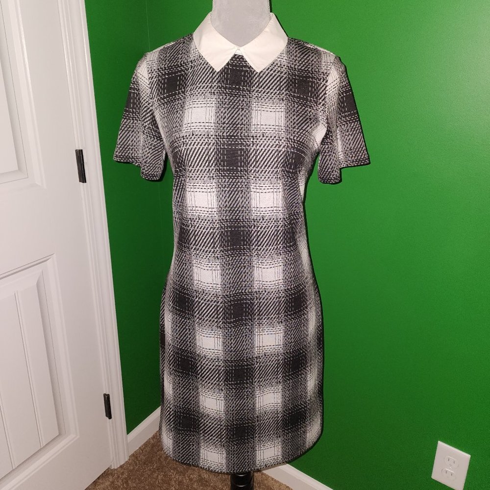 Tommy Hilfiger Black & White Plaid Dress Size 6
